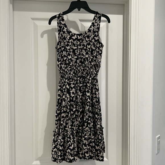 This is a cute tween dress size 10/12 by Nordstrom. - Picture 1 of 5